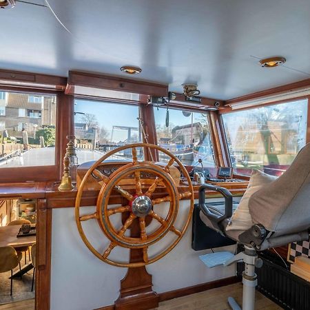 The Luxury Boat 호텔 즈볼레 외부 사진