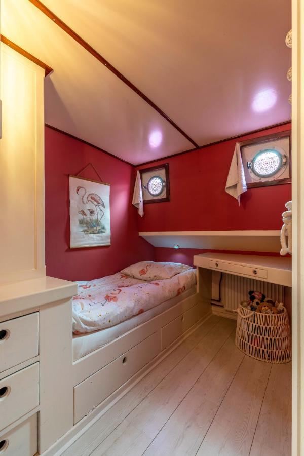 The Luxury Boat 호텔 즈볼레 외부 사진